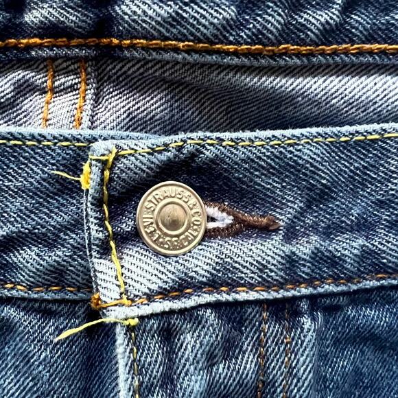 Levi Strauss & Co. Men's Jeans 550 54/30 Big and Tall "Medium Stonewash" - Picture 4 of 8